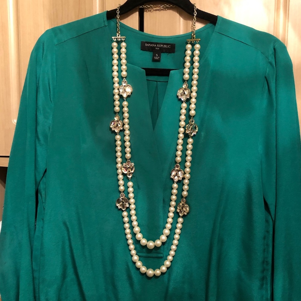 Pearl and glass bead necklace